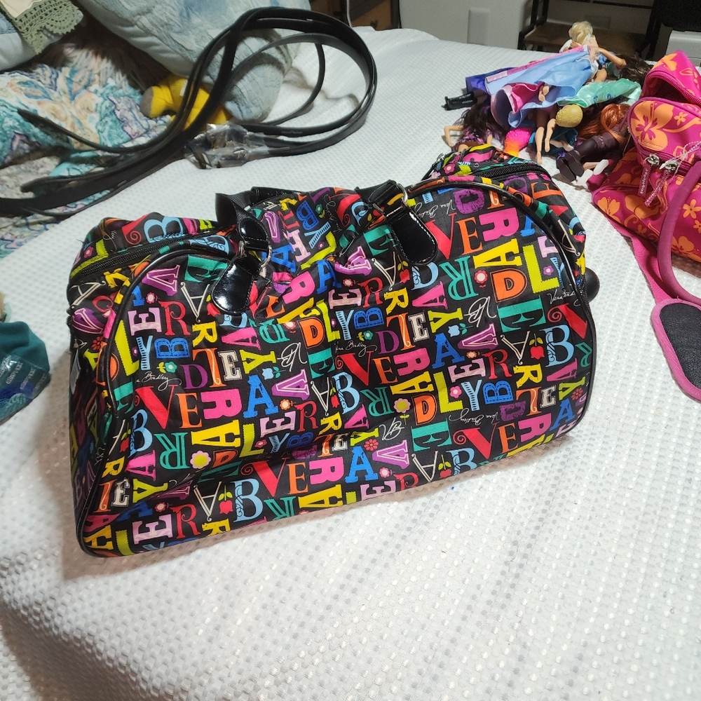 VERA BRADLEY EUC ROLLING A TO VERA WHEELED CARRY ON TRAVEL SUITCASE BAG